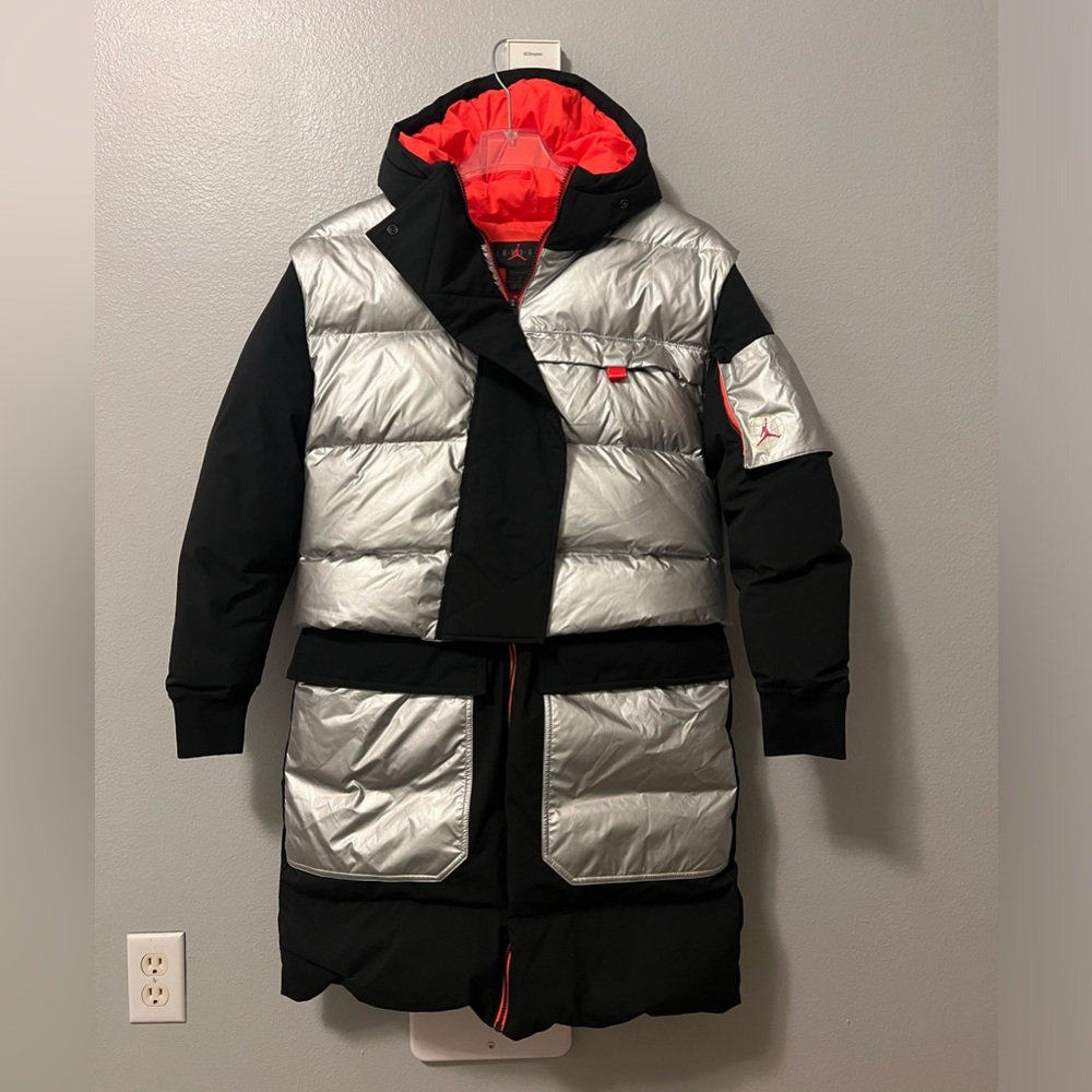 Air Jordan Jacket Women's Black NWOT